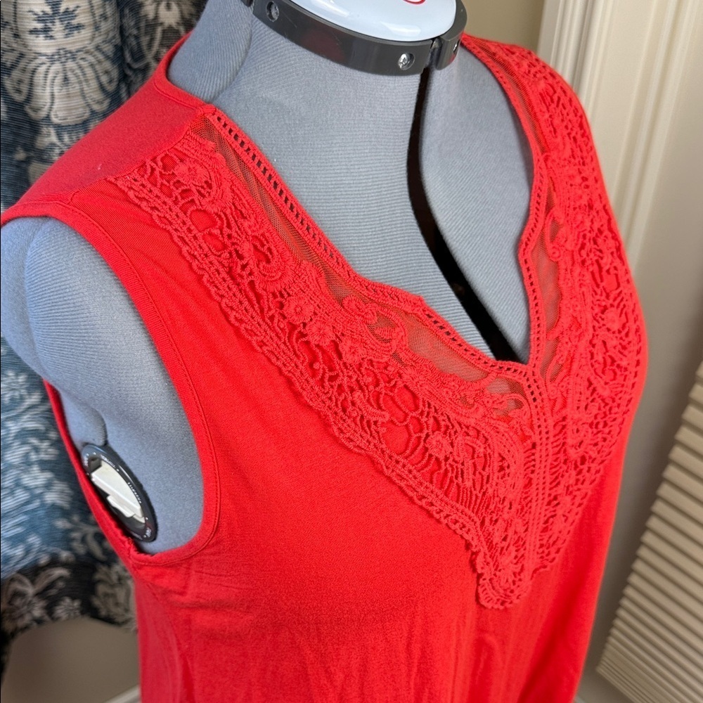 Dalia Bright Coral Red Crochet Lace V-Neck Sleeveless Blouse Top Women's Size XL - Picture 3 of 9